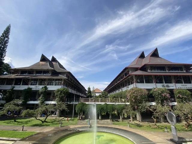 Gedung Kolaborasi MCU Divusi ITB